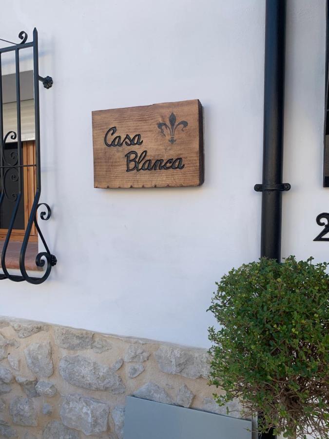 Casa Blanca Bed & Breakfast Castell De Castells ภายนอก รูปภาพ