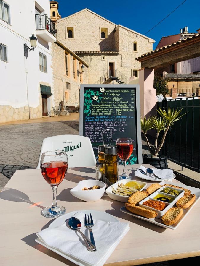 Casa Blanca Bed & Breakfast Castell De Castells ภายนอก รูปภาพ