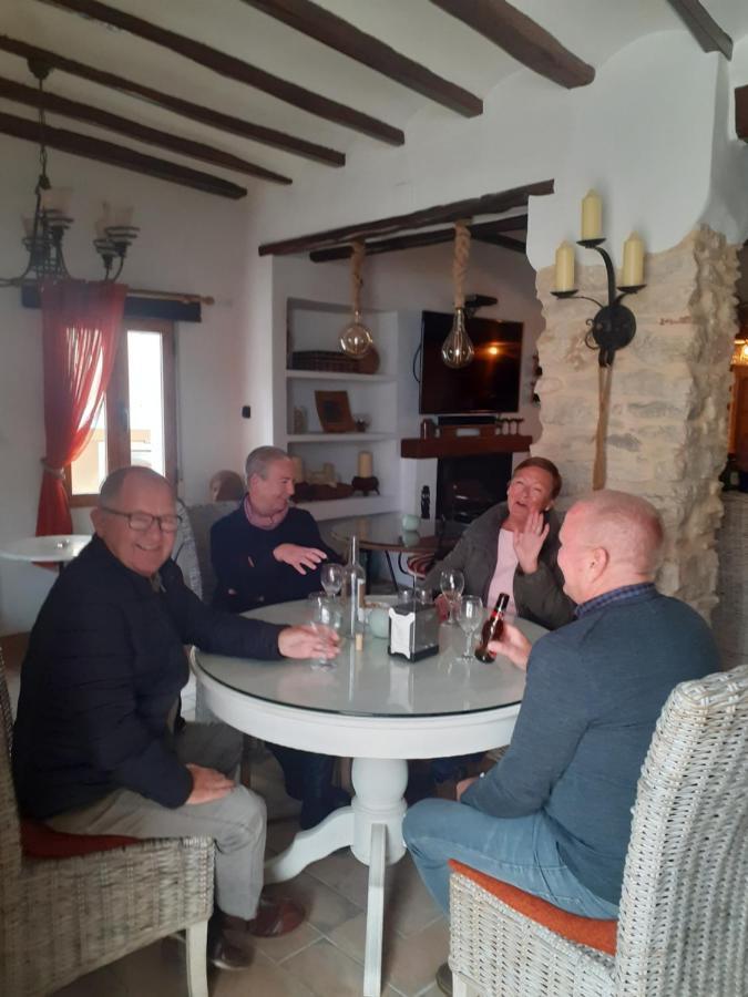 Casa Blanca Bed & Breakfast Castell De Castells ภายนอก รูปภาพ