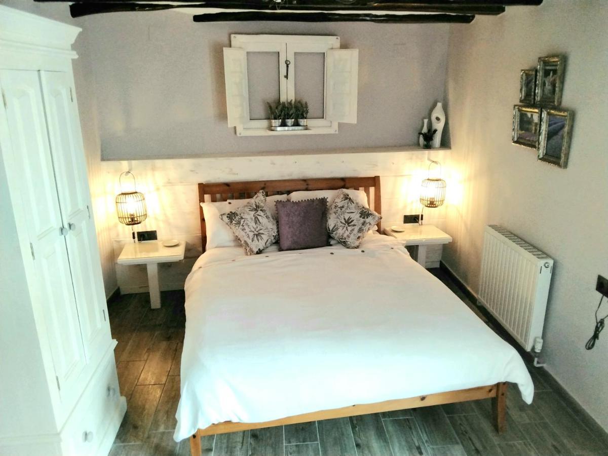 Casa Blanca Bed & Breakfast Castell De Castells ภายนอก รูปภาพ