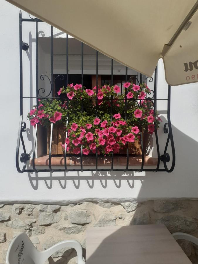 Casa Blanca Bed & Breakfast Castell De Castells ภายนอก รูปภาพ